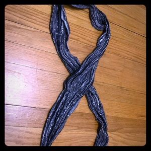 Infinity scarf